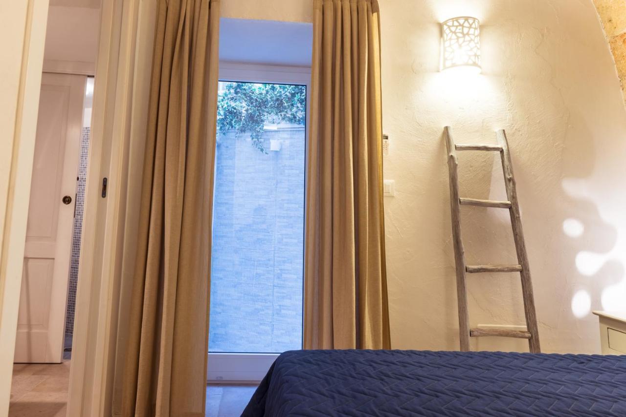 B&B Nel Blu Dipinto Di Blu โปลีญาโนอามาเร ภายนอก รูปภาพ