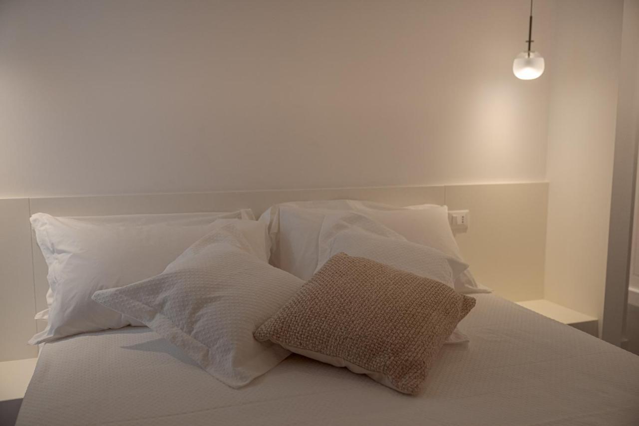 B&B Nel Blu Dipinto Di Blu โปลีญาโนอามาเร ภายนอก รูปภาพ