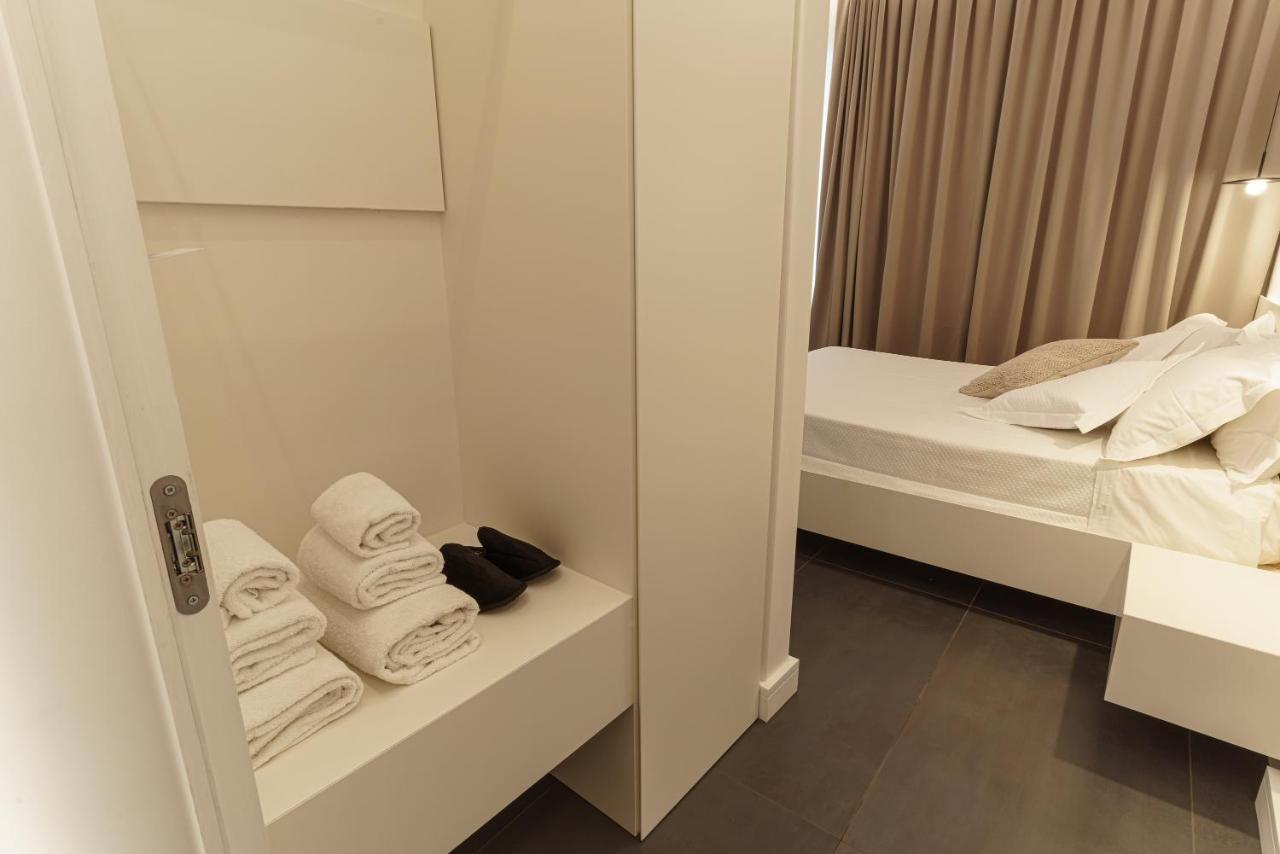 B&B Nel Blu Dipinto Di Blu โปลีญาโนอามาเร ภายนอก รูปภาพ